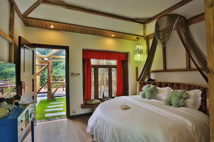 Чжанцзяцзе: Zhangjiajie One City One Inn