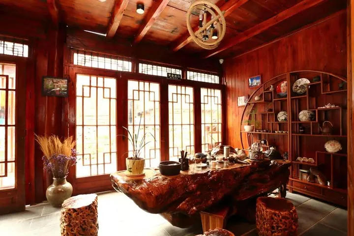 Чжаосин: JOMO Inn Liping Branch