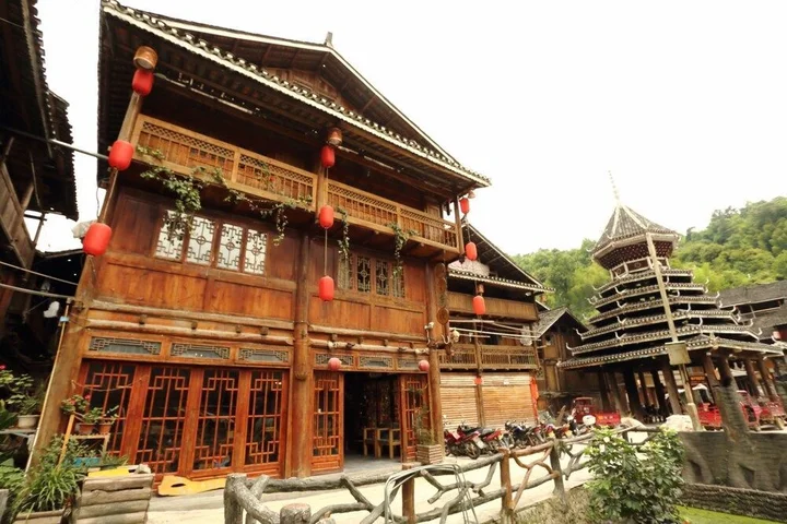 Чжаосин: JOMO Inn Liping Branch
