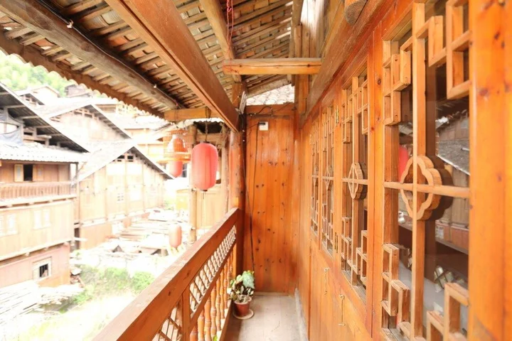 Чжаосин: JOMO Inn Liping Branch