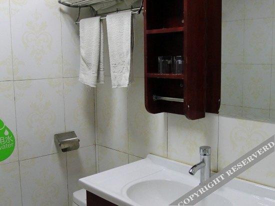 Баодин: Shuting Express Hotel