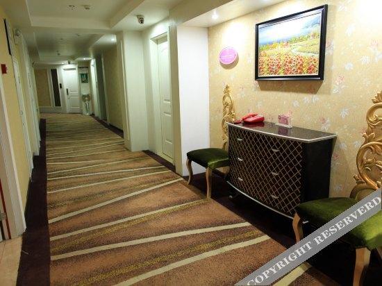 Дунъян: Yong Li Hotel
