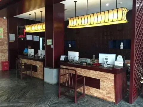 Яншо: Jingshuixinchao Hotel