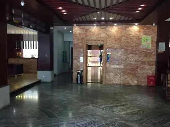 Яншо: Jingshuixinchao Hotel