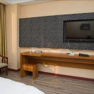 Цзинин: Heyun Holiday Hotel