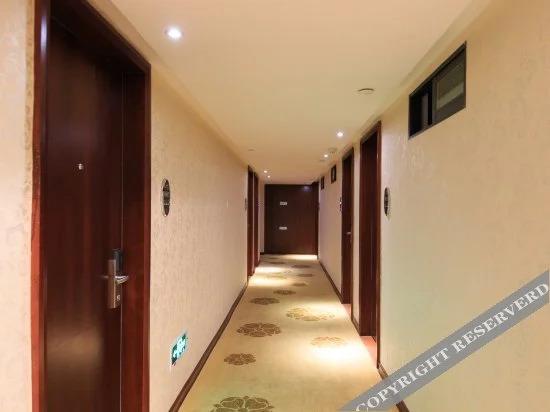 Лючжоу: Shunke Hotel