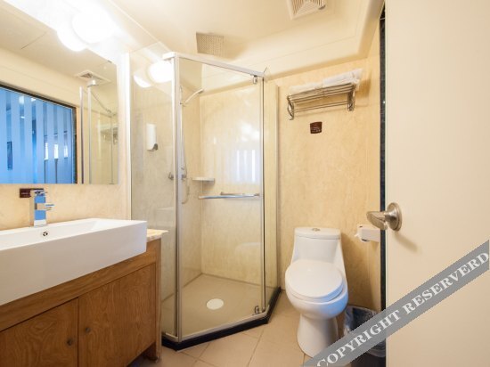 Дунъян: Keyi Chain Hotel Dongyang East Station