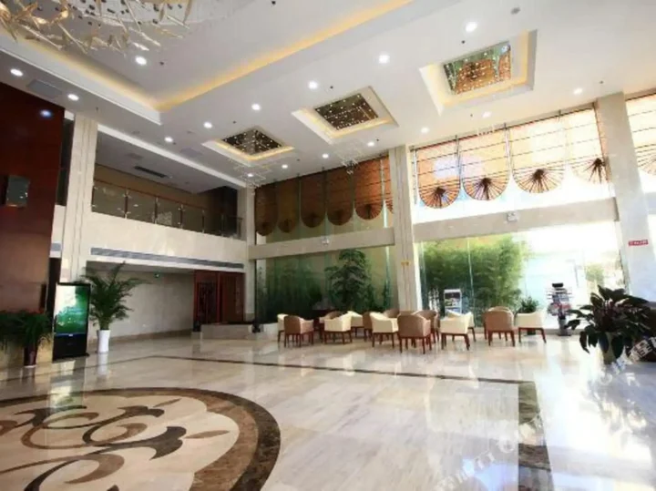 Жичжао: Rizhao Sunshine Huafu Hotel