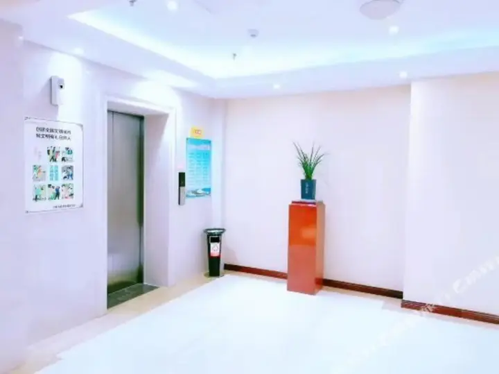 Жичжао: Rizhao Sunshine Huafu Hotel