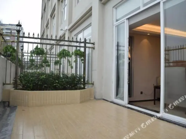Чжуншань: Petrus Hotel