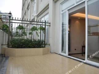 Чжуншань: Petrus Hotel
