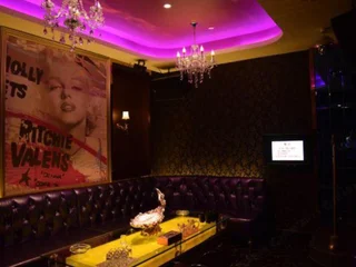 Чжуншань: Petrus Hotel