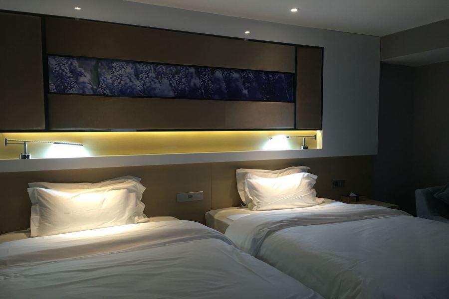 Ухань: Lavande Hotel (Wuhan Optical Valley Chuxiong Avenue)