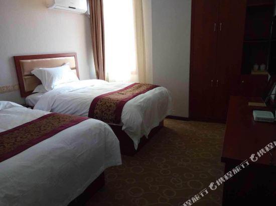Баоцзи: Yijia Hotel