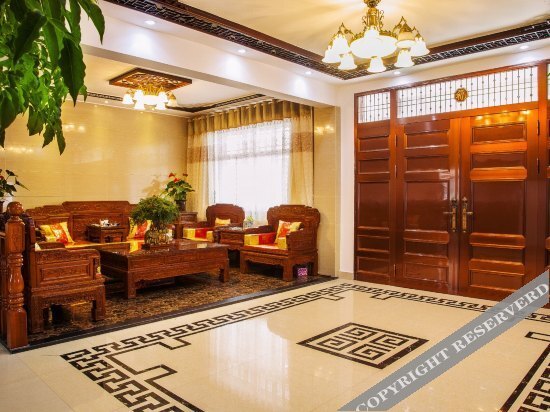 Цзясинь: Xitang Xiaocheng Chunse Hostel