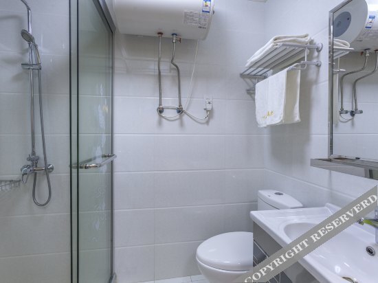 Цзясинь: Xitang Xiaocheng Chunse Hostel
