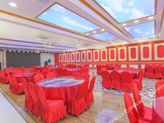 Шэньян: Home Inn Huayi Collection Hotel (724 Factory)