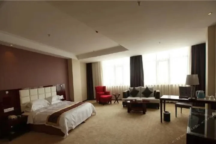 Синьсян: Xinxiang Zhongzhou Yihe Hotel