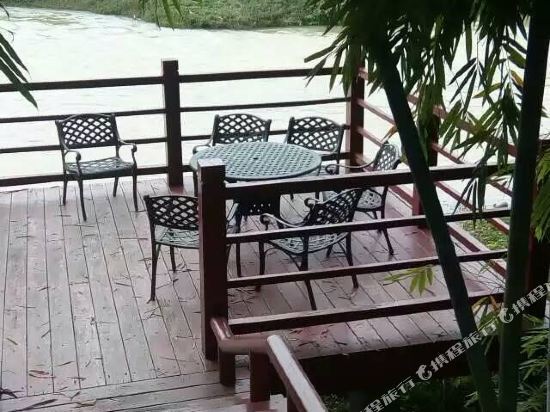 Хойчжоу: Huizhou Boerni Aparthotel