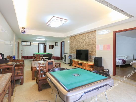 Хойчжоу: Huizhou Boerni Aparthotel