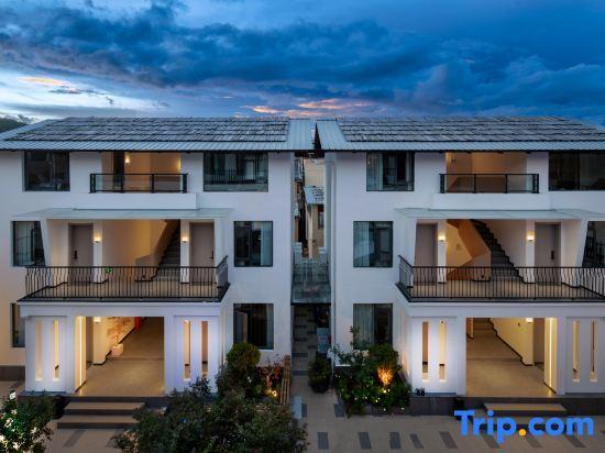 Шангри-Ла: Shangri-La Lisi Man guishi gong yang Homestay