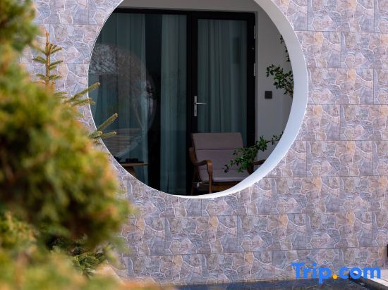 Шангри-Ла: Shangri-La Lisi Man guishi gong yang Homestay