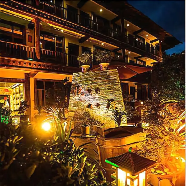 Шангри-Ла: Shangri-La Lisi Man guishi gong yang Homestay