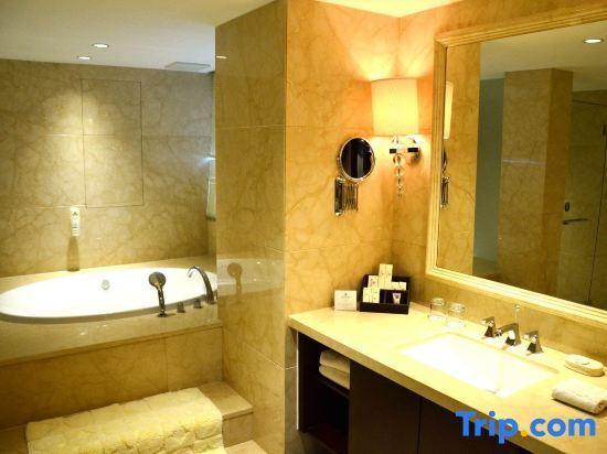 Уси: Hailan Hotel