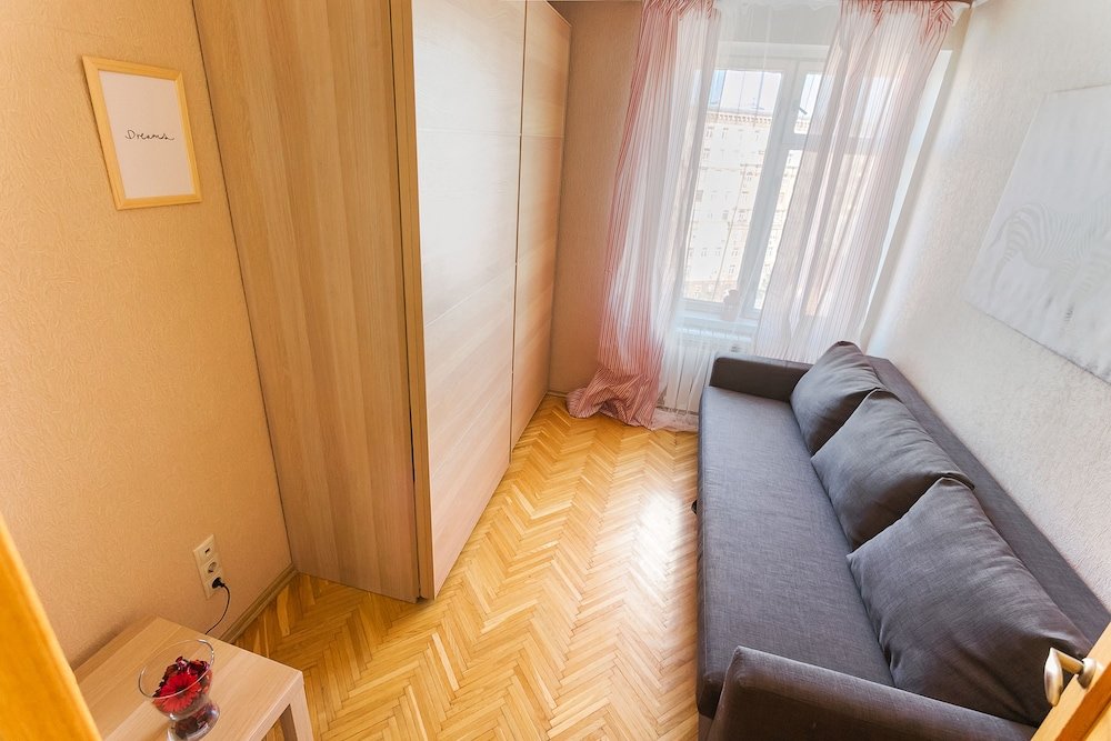 Москва: Apartment on Peschanaya 6