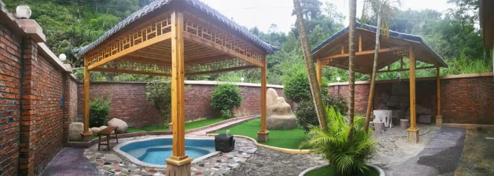 Янгиианг: Yangchun Chundu Hot Spring Resort