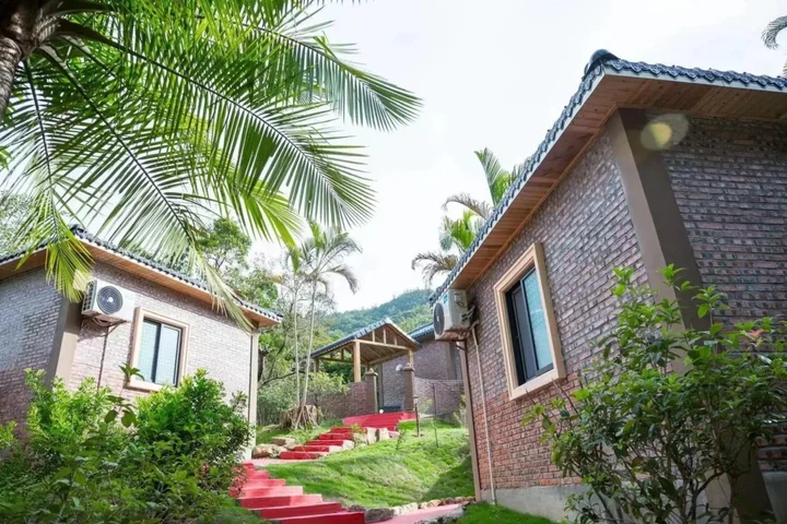 Янгиианг: Yangchun Chundu Hot Spring Resort