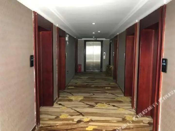 Тайчжоу: Pebble Motel (West Jianshe Road, Xianju)