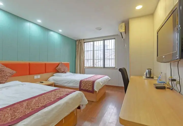 Ханчжоу: Hangzhou Kuku Hotel (Hangzhou East Railway Station West Square)