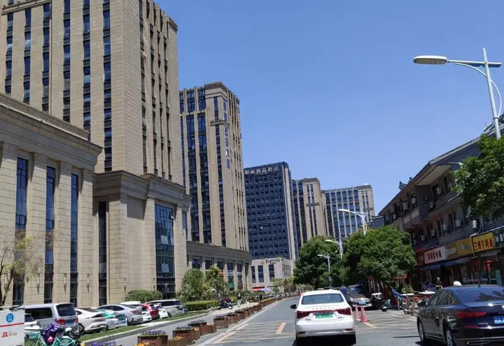 Ханчжоу: Hangzhou Kuku Hotel (Hangzhou East Railway Station West Square)