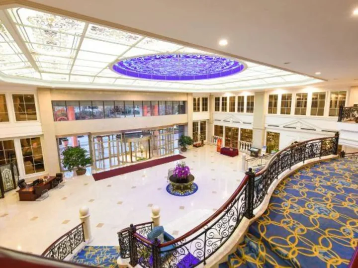 Вэйфан: Wanhua Hotel
