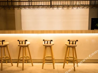 Синин: H Hotel (Xining Central Plaza)