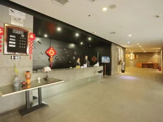 Каили: Kaili Yudu Hotel (Wanbo Plaza)