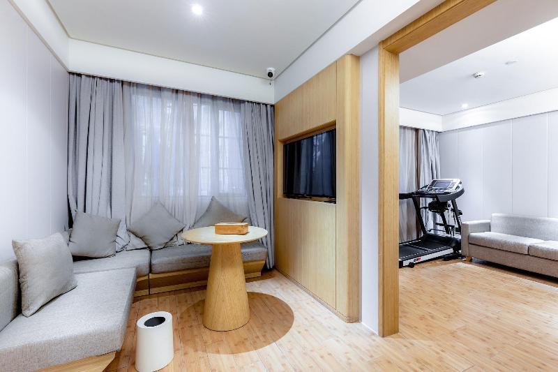Ханчжоу: JI Hotel Hangzhou Building