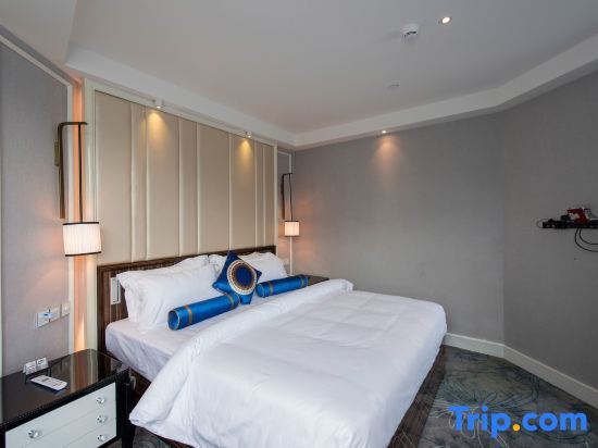 Цзиньюань: Jinjiang Metropolo Hotel Qingyuan Yingbinguan Branch