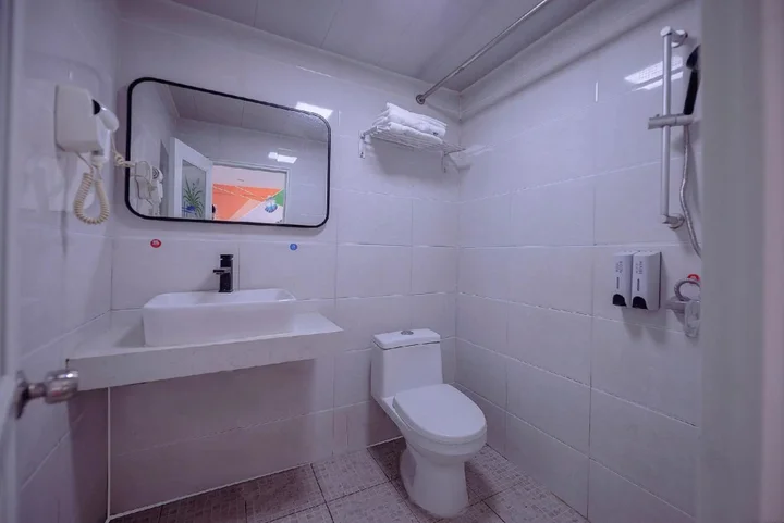 Наньнин: Xizhan Express Hotel