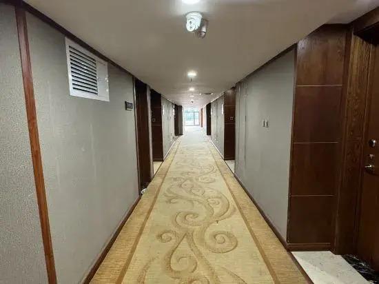 Байшань: Changbai Mountain Pool West Wanda Yuehua loft Hotel