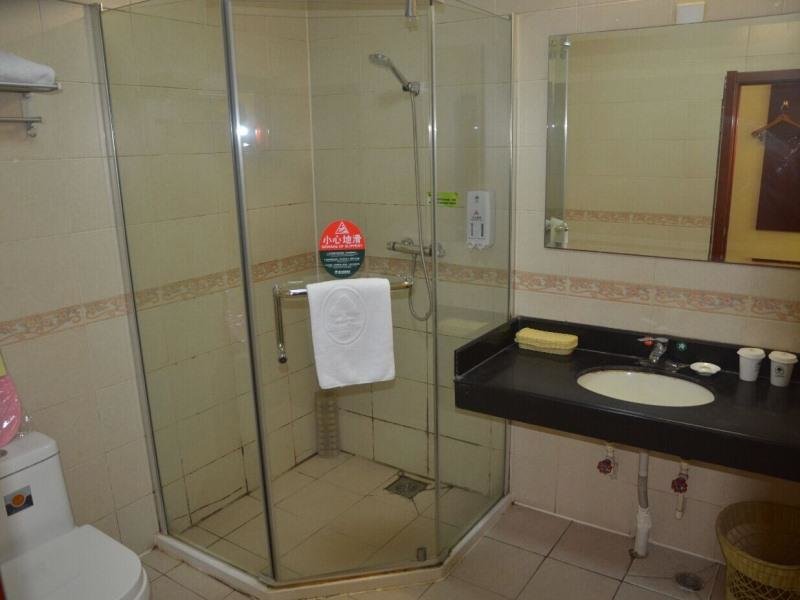 Вэйфан: GreenTree Inn WeiFang QingZhou Middle HaiDai Road Electric Power Shell Hotel