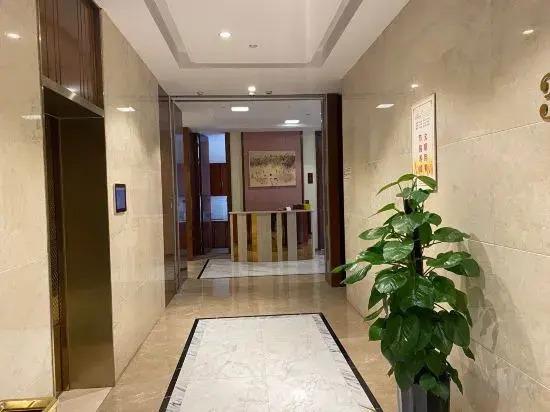 Яньчэн: Ri Yue Xing Cheng Hotel