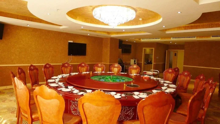 Хэчи: Jin Zhou Hotel
