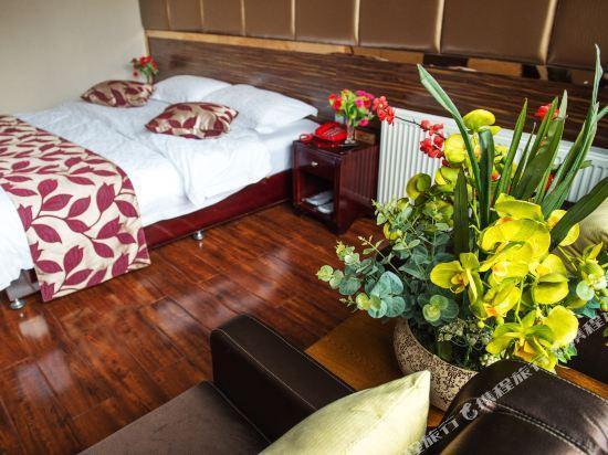 Лешан: Qixiangju Hostel