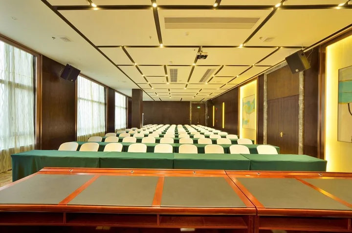 Дунгуань: Bosi Hotel