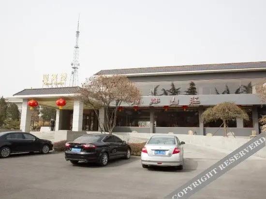 Цзинин: Ze Lin Hill-view Hotel