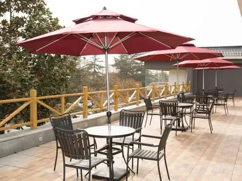 Цзинин: Ze Lin Hill-view Hotel