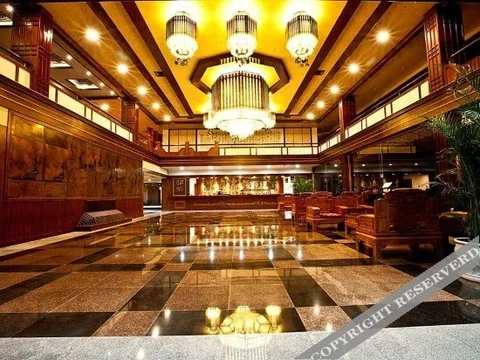 Цзинин: Ze Lin Hill-view Hotel