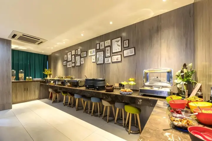 Яньчэн: Home Inn Neo (Dafeng Renmin South Road Mingdu Pedestrian Street Branch)